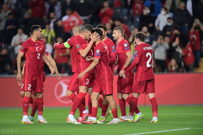 土耳其雄鹰：欧洲杯赛场上的不屈挑战者