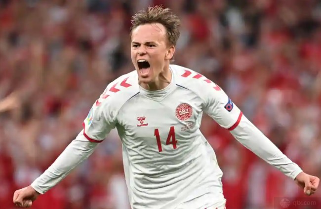 达姆斯高：丹麦队的进攻尖刀，欧洲杯的闪耀新星